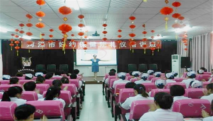 菏澤市婦幼保健院培訓禮儀培訓現場